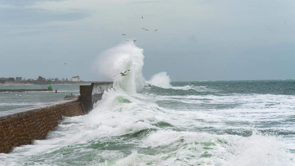 Tempête Ciarán trois départements français vont passer en vigilance