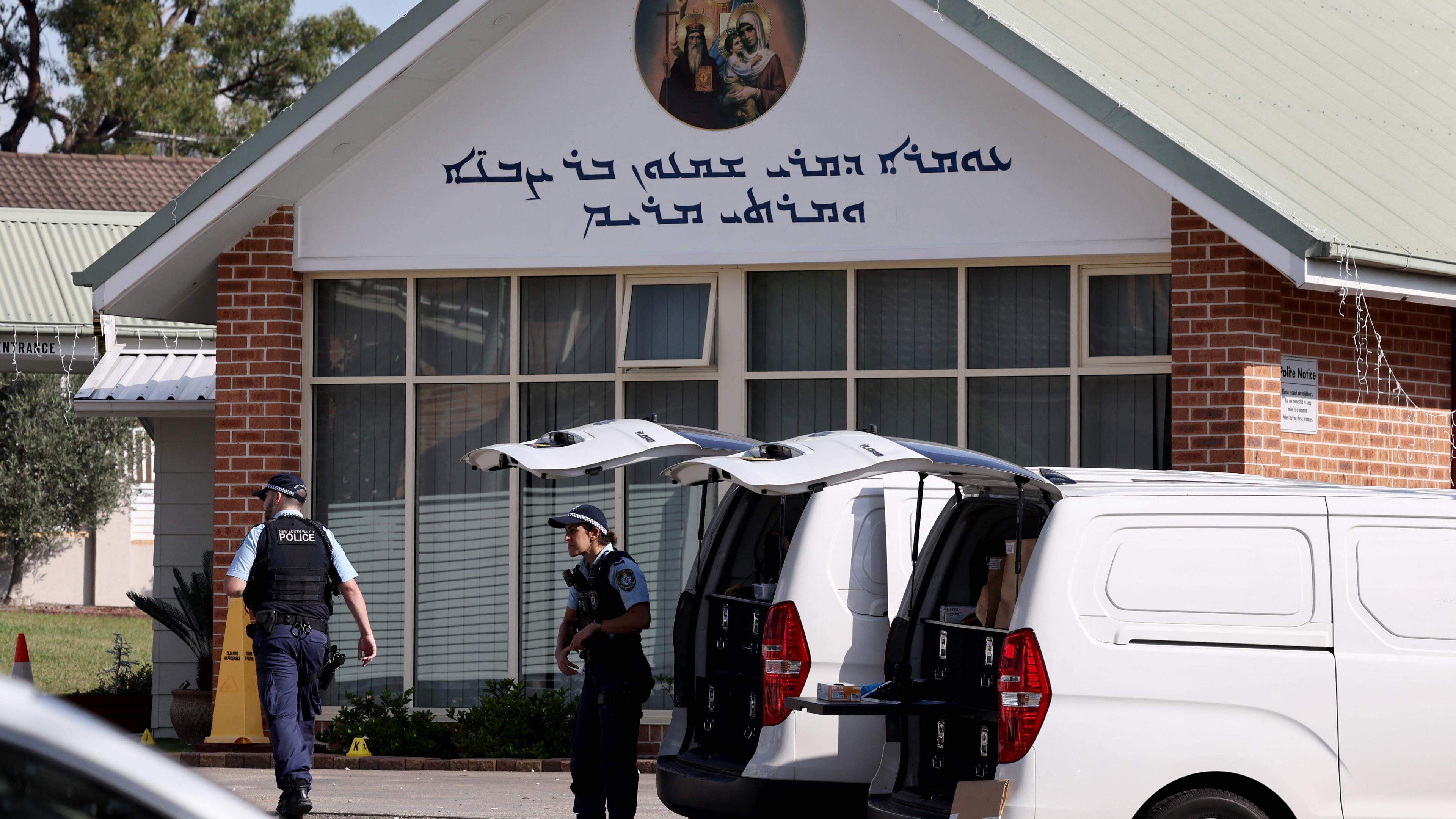Le 16 avril, la police australienne a déclaré que l’attaque brutale au couteau perpétrée lors d’un service religieux retransmis en direct était un acte «terroriste» motivé par la religion.