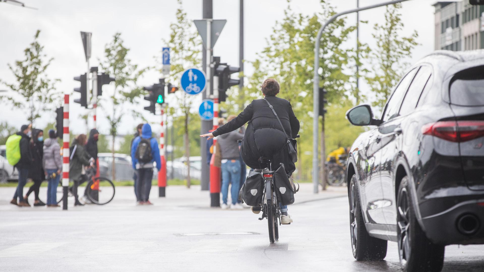 Avec le réseau Vel'Oh, la Ville offre 607 bicyclettes à la location à tout moment.