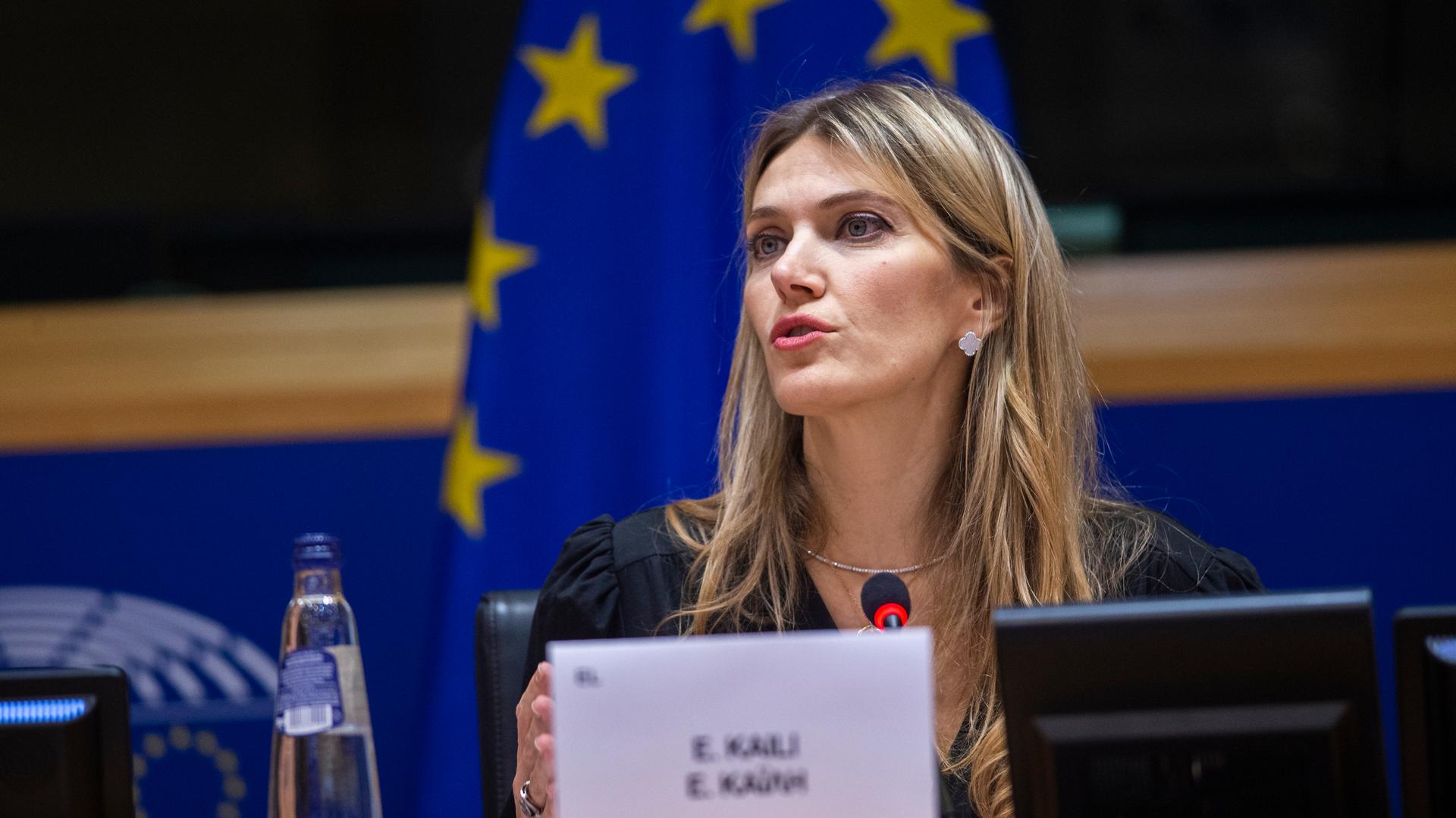 Eva Kaili reste écrouée à Bruxelles