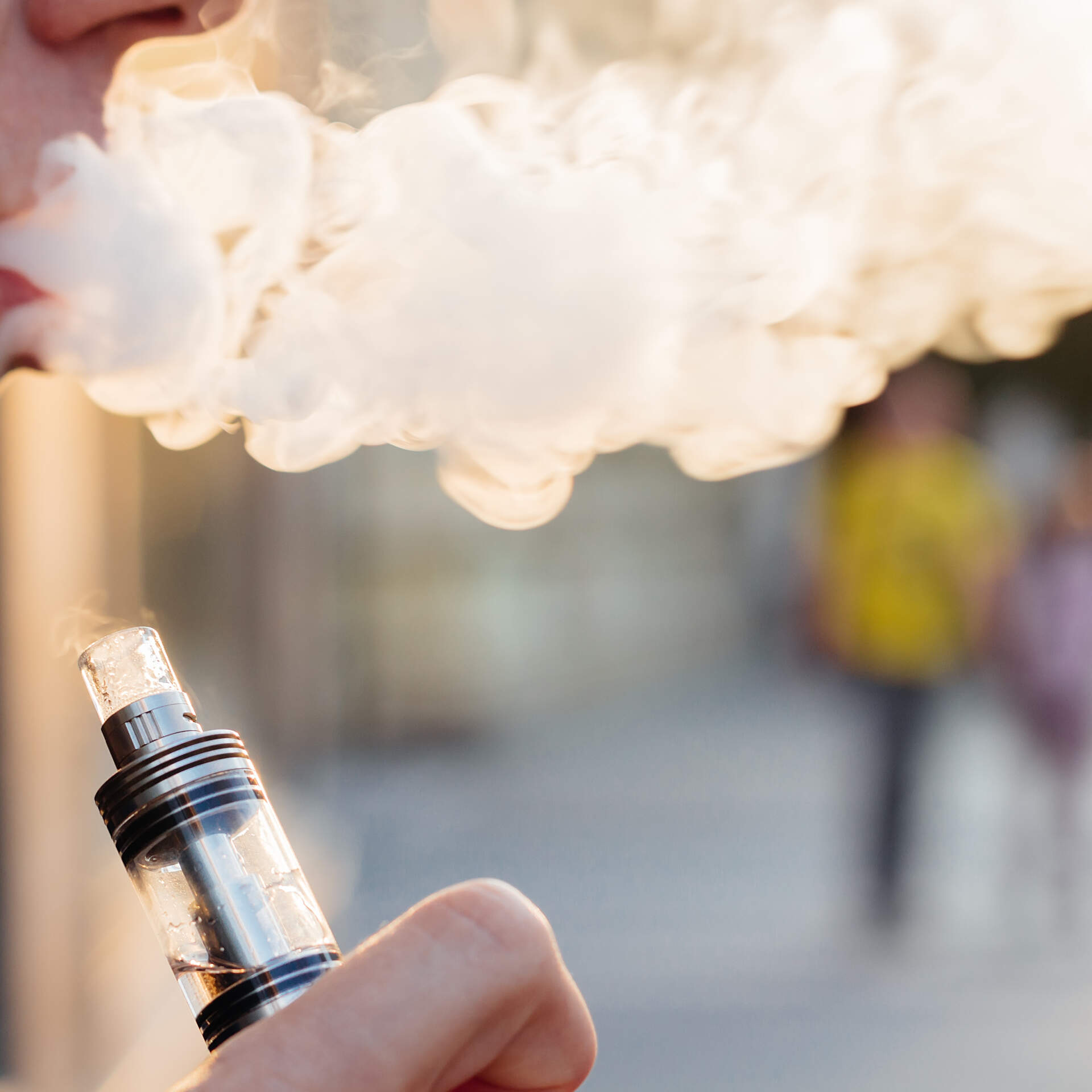 elfbar nachfüll pod läuft aus E-cigarettes : l'OMS alerte sur une addiction alarmante chez les enfants