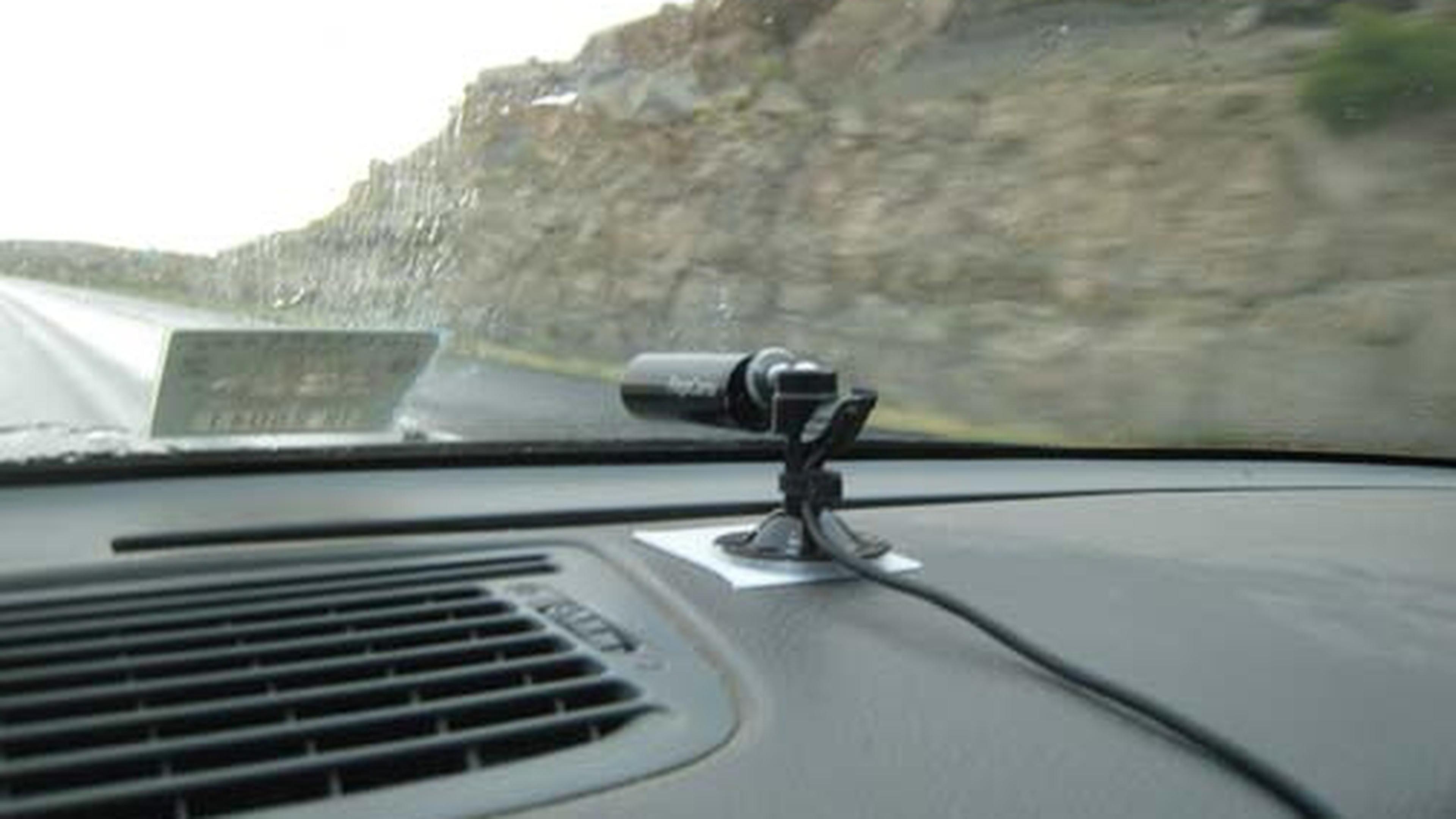 Comment installer une dashcam dans sa voiture ?