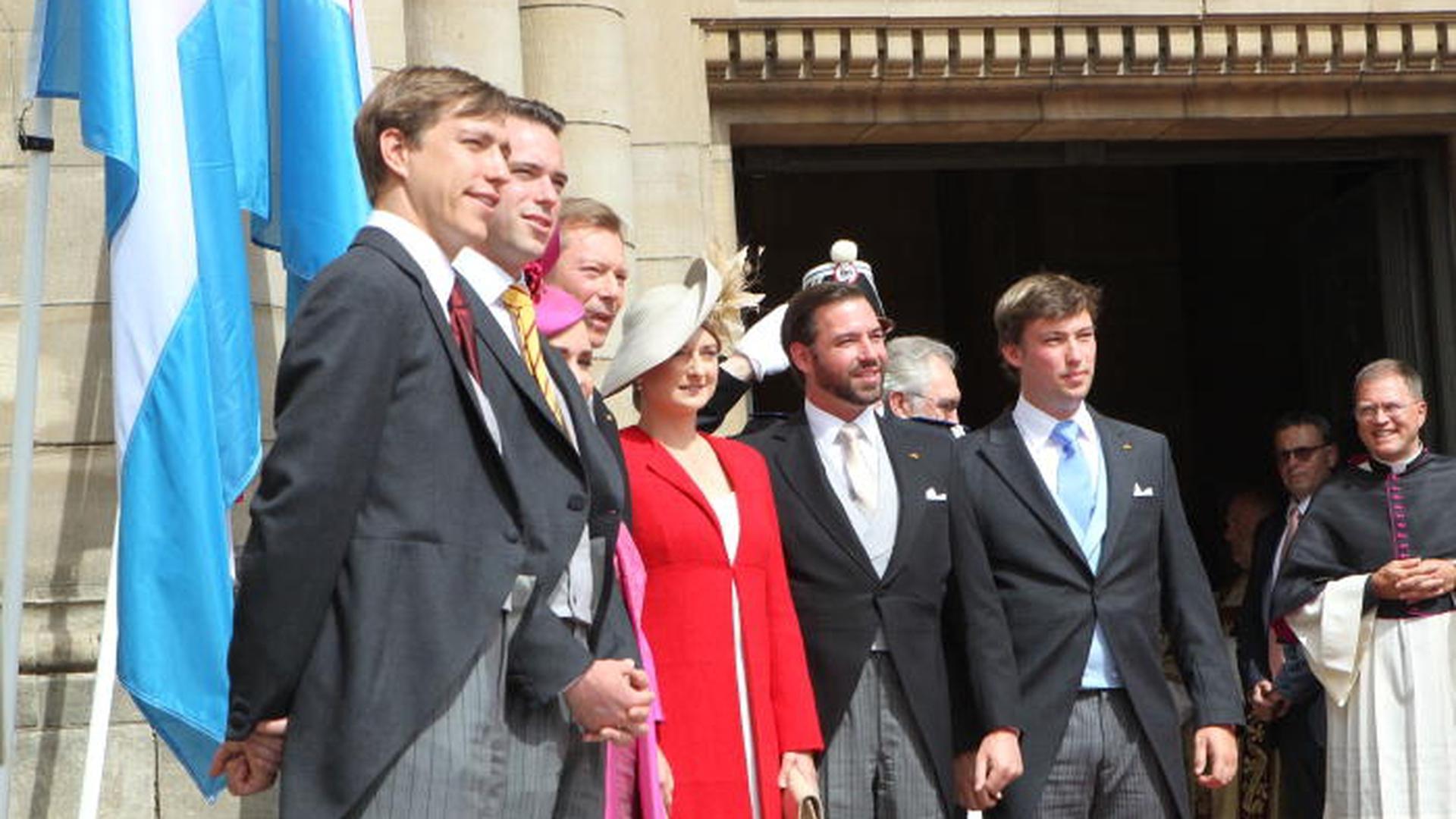 La famille grand-ducale assiste au Te Deum à la cathédrale Notre-Dame, le 23 juin à 16h30.