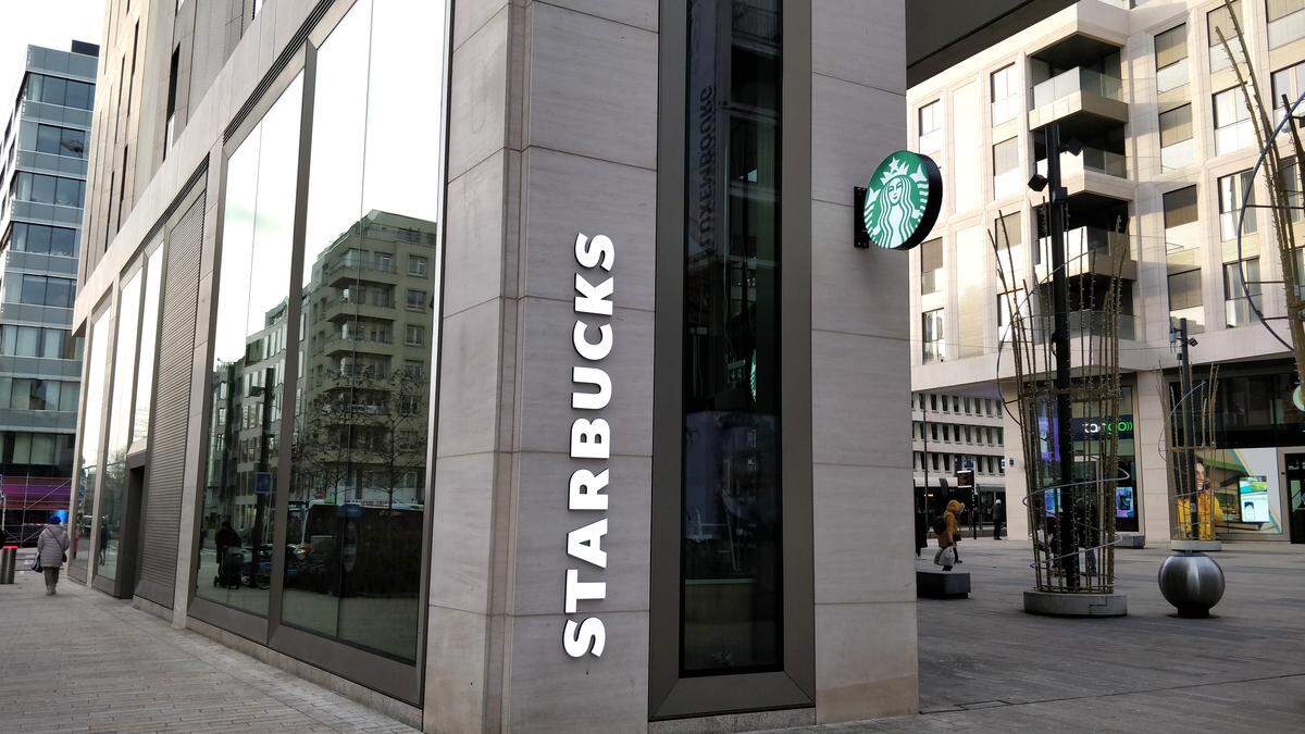 Starbucks A Ouvert Au Royal Hamilius D Autres Ouvertures Pr Vues En   Starbucks 20240108 