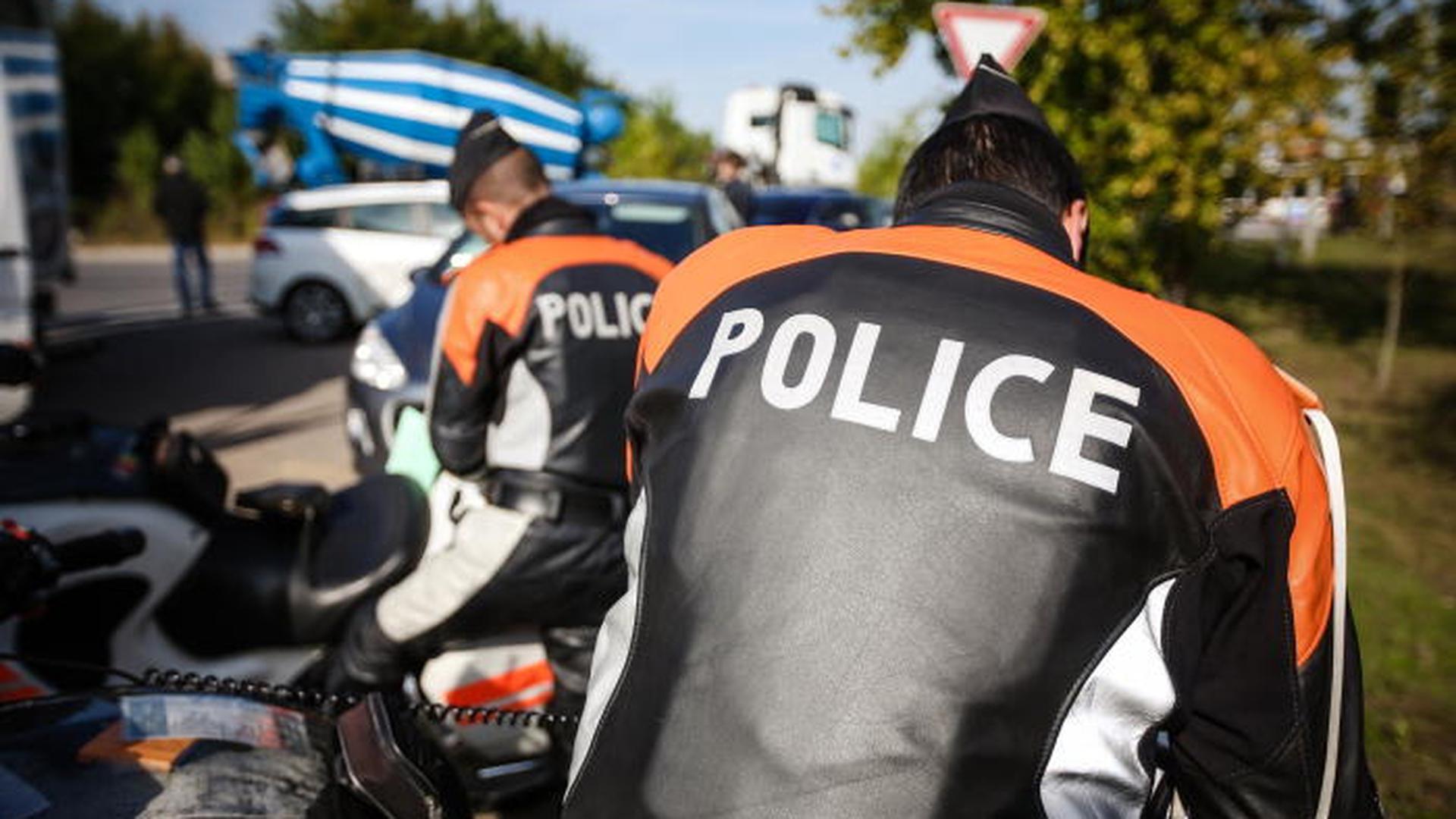 Deux policiers à moto effectuaient un contrôle banal sur la route d'Esch, vers 15 heures mardi après-midi, lorsqu'une BMW M3 est passée à très vive allure devant eux.
