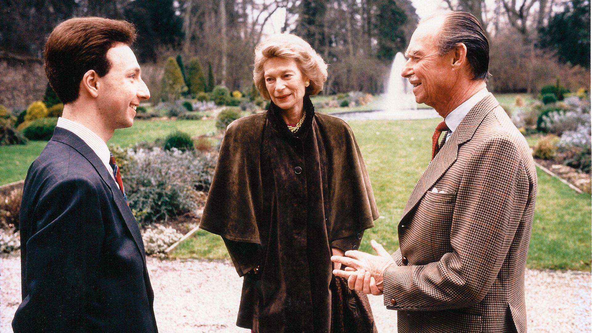 Stéphane Bern, le grand-duc Jean et sa femme, Joséphine-Charlotte, lors d'une interview accordée en 1989