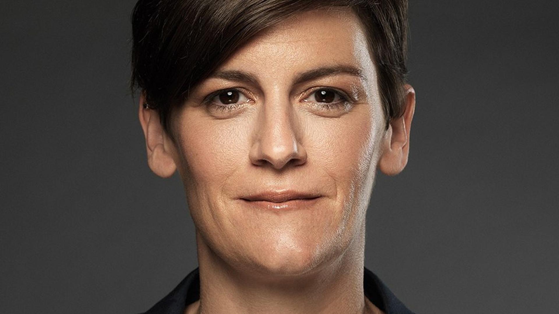 Décidément, la nomination de Joanne Goebbels au poste de directrice de la Bibliothèque nationale est loin de recueillir l'unanimité
