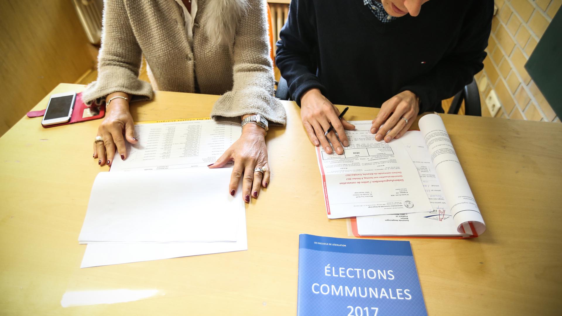 Lors des élections communales de 2017, 34.638 résidents étrangers avaient pu participer au vote.