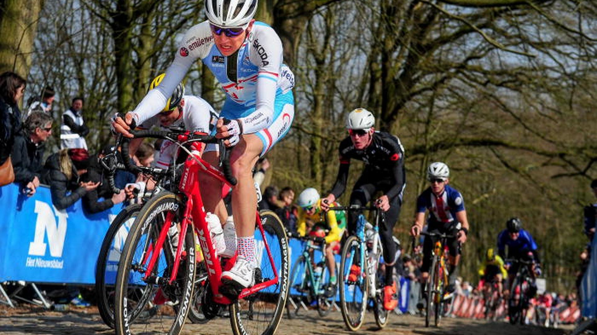 Michel Ries sous le maillot de l'équipe nationale à Gand-Wevelgem. La promesse du cyclisme luxembourgeois a pointé le Giro comme prochain but.