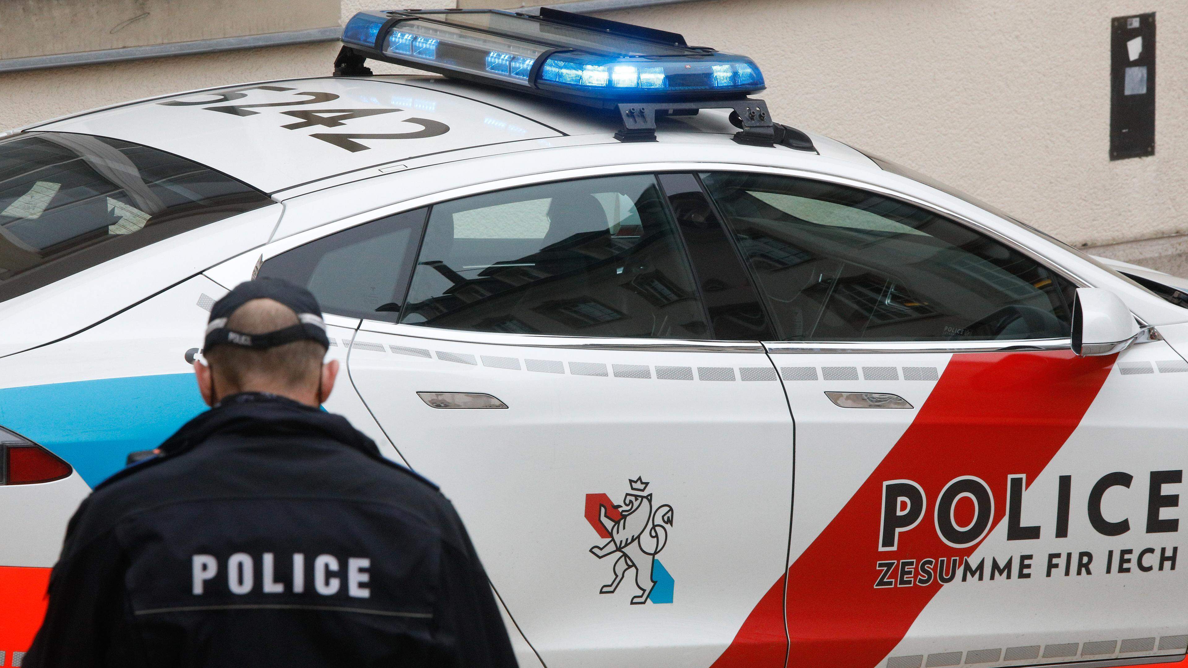 Une femme blessée à l’arme blanche par son compagnon | Virgule