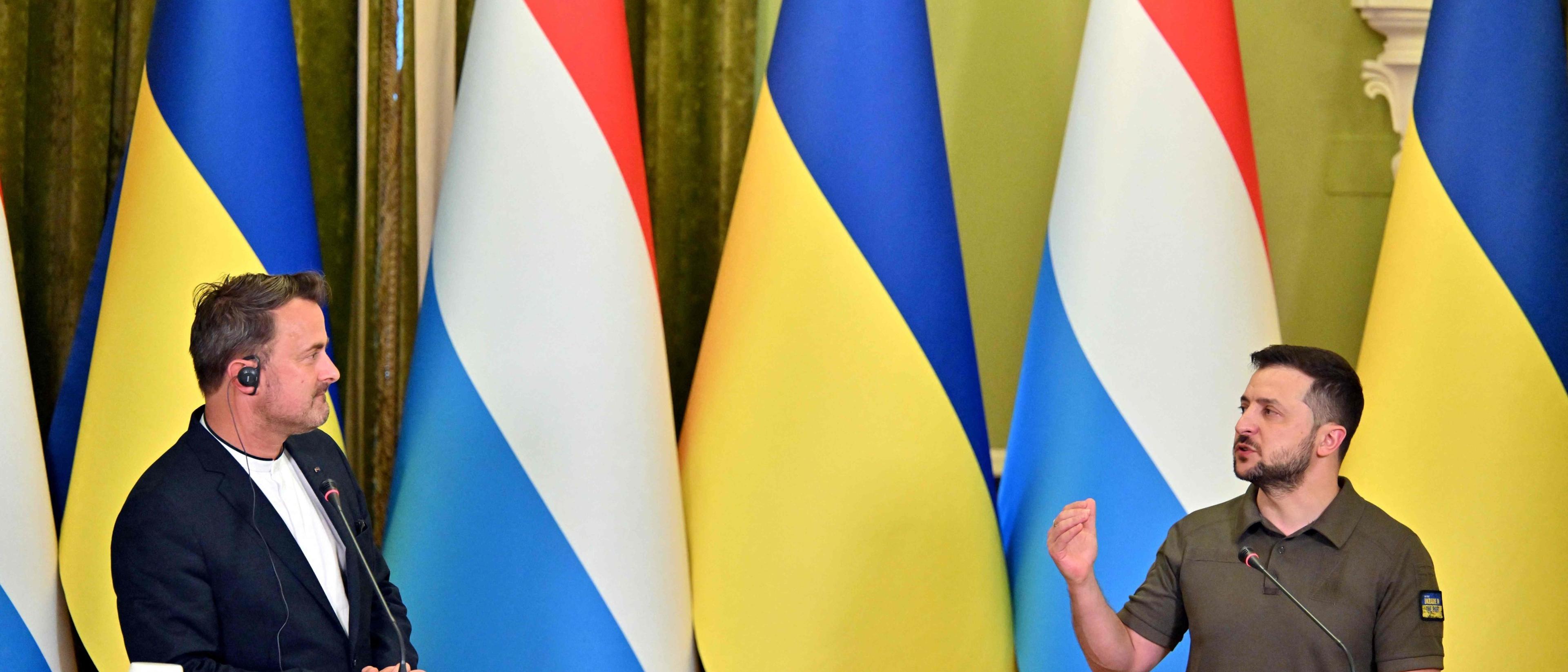 Bettel a été le premier chef de gouvernement de l'UE à rendre visite à Zelensky après que la Commission européenne s'est prononcée en faveur de l'octroi à l'Ukraine du statut de candidat à l'adhésion.