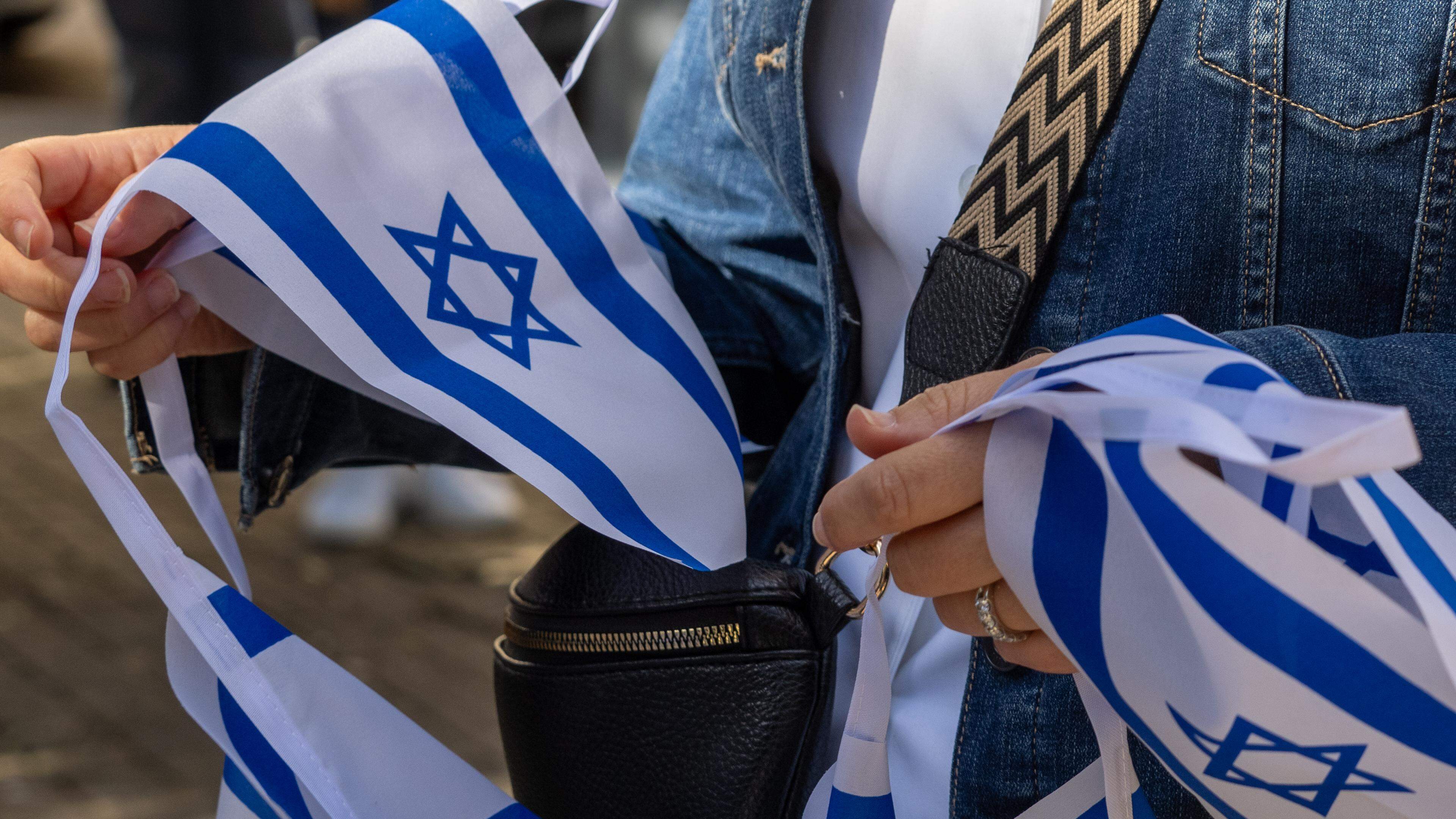 «Les conséquences de l’horrible attaque du Hamas contre Israël le 7 octobre ont été suivies d’un tsunami de haine contre les communautés juives dans le monde entier», a déclaré Jonathan Greenblatt, chef de l’ADL