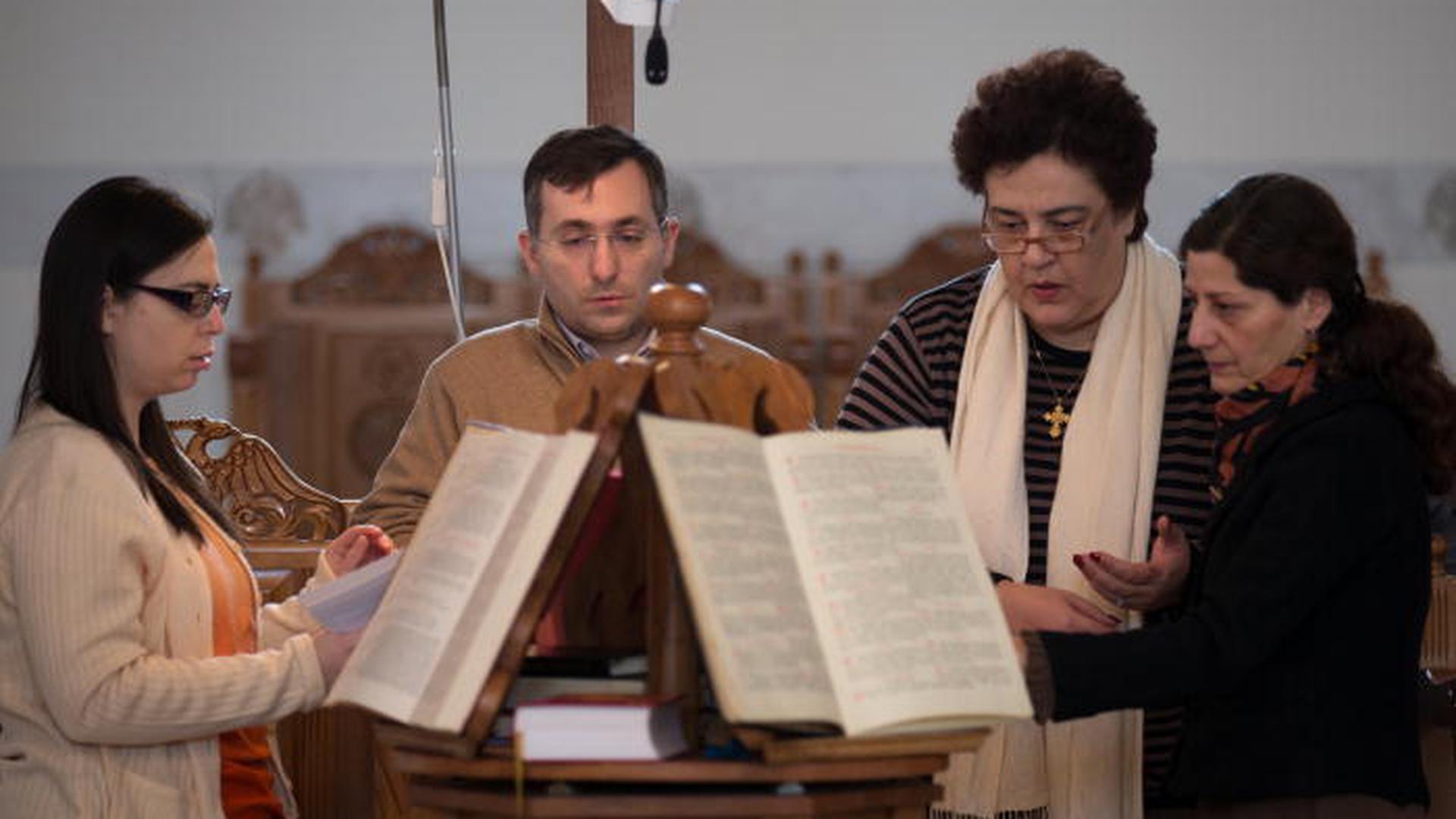 Les chants comme les textes ont toute leur place dans la liturgie orthodoxe