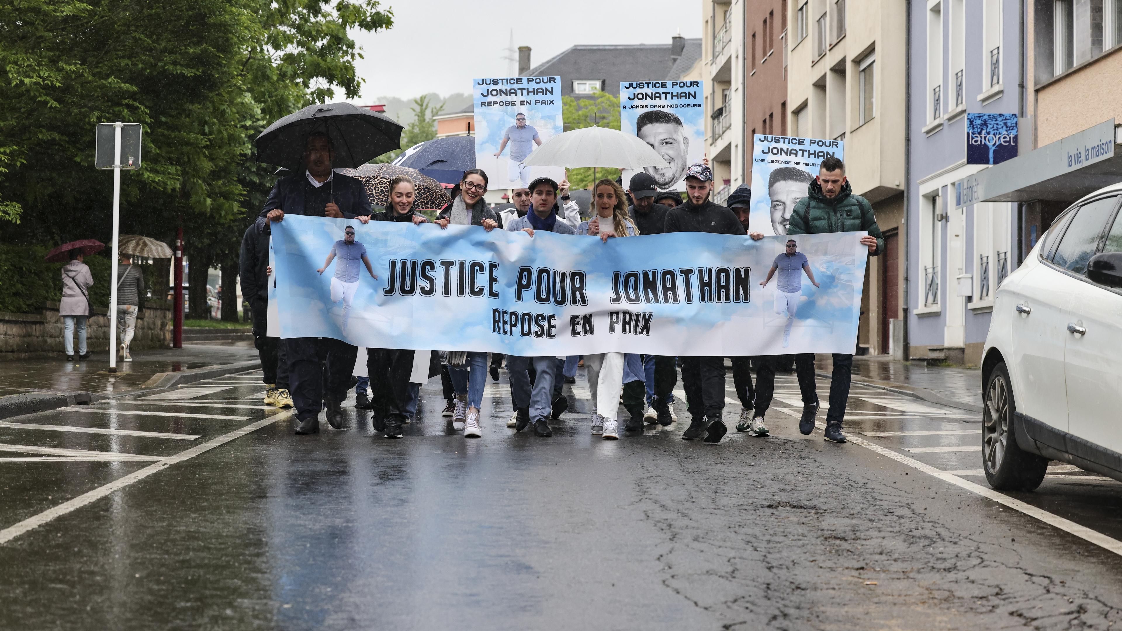 Virgule,Marche blanche en hommage de Jonathan Aubry.Foto: Gerry Huberty/Luxemburger Wort