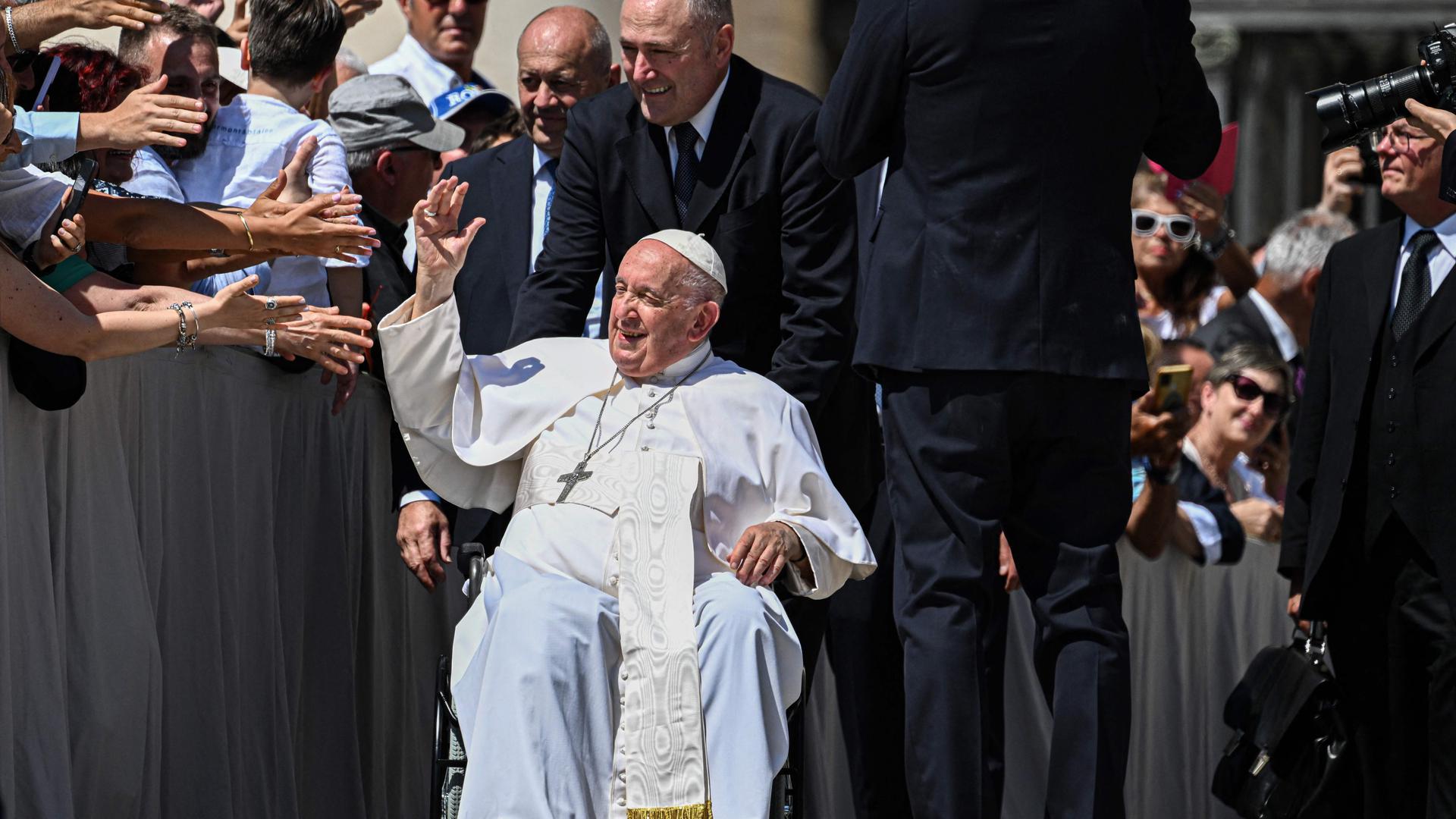 Le pape argentin a présidé comme chaque semaine ce mercredi matin l'audience générale place Saint-Pierre devant des milliers de fidèles.