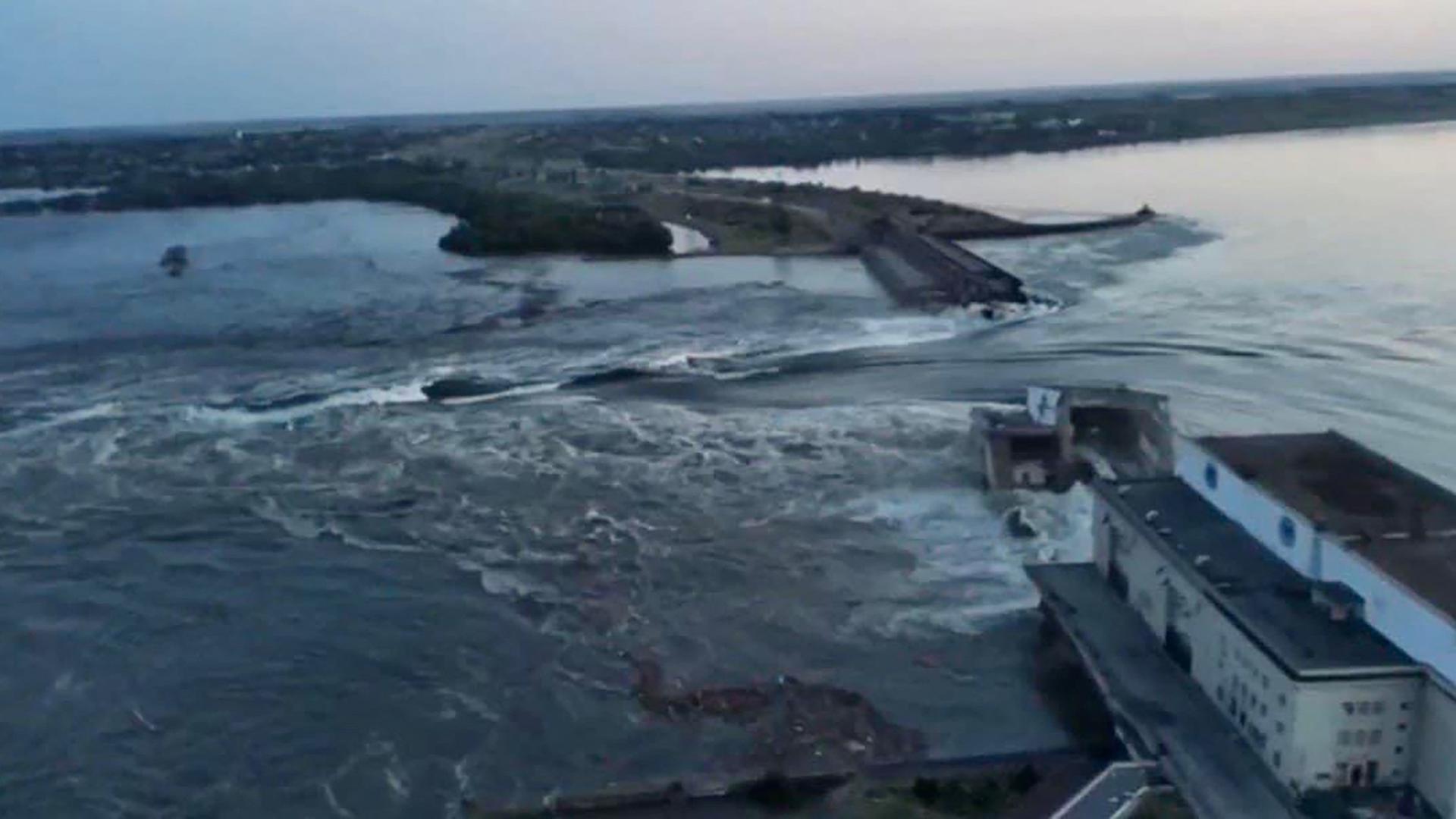 Le barrage endommagé de Kakhovka.