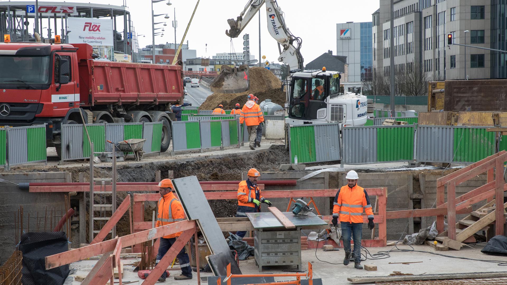 L'hiver n'ayant pas été rude, les travaux ont pu avancer dans les délais sur cette partie du chantier Luxtram.