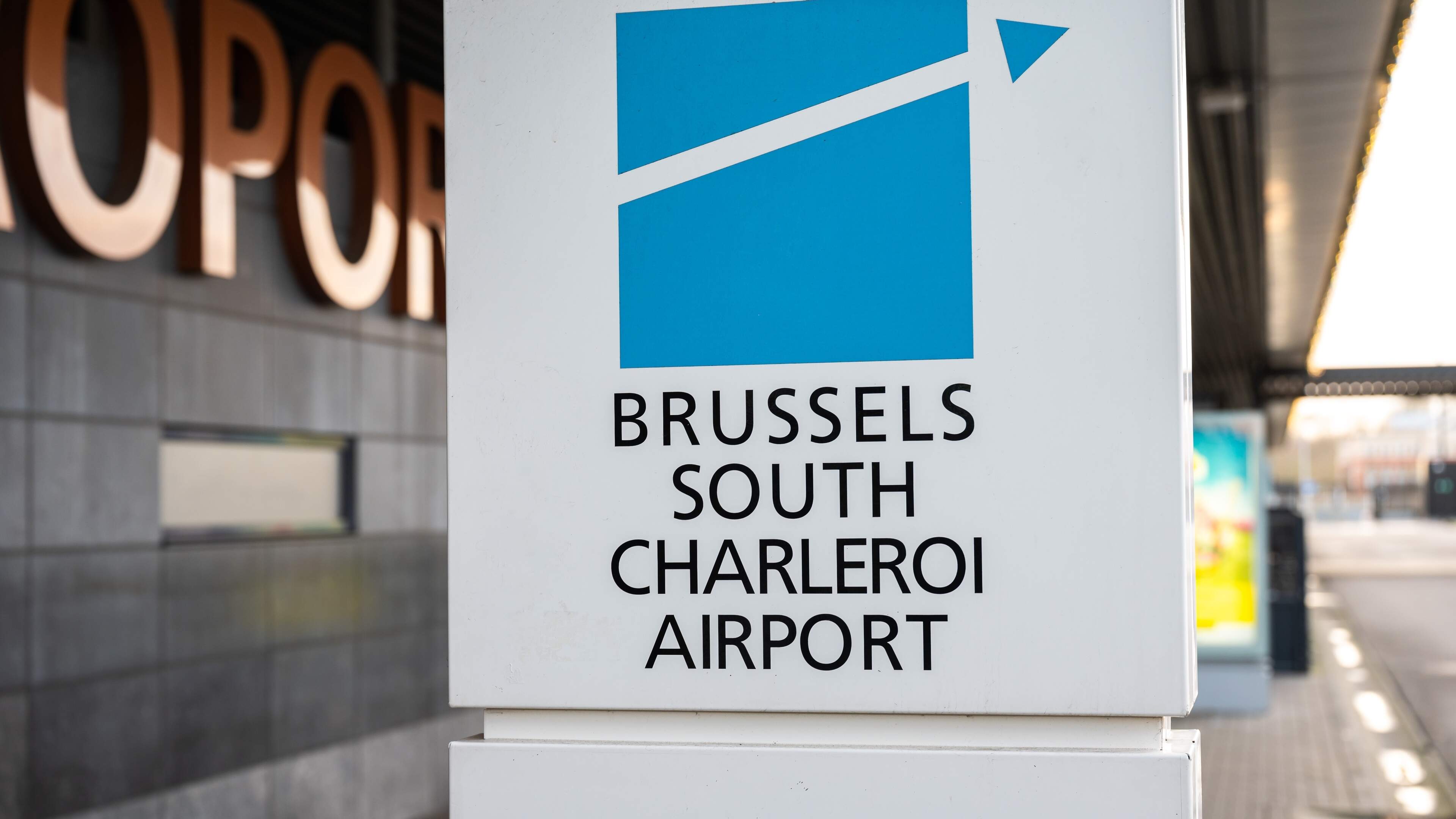 Belgian airspace closed due to walkout by air traffic controllers