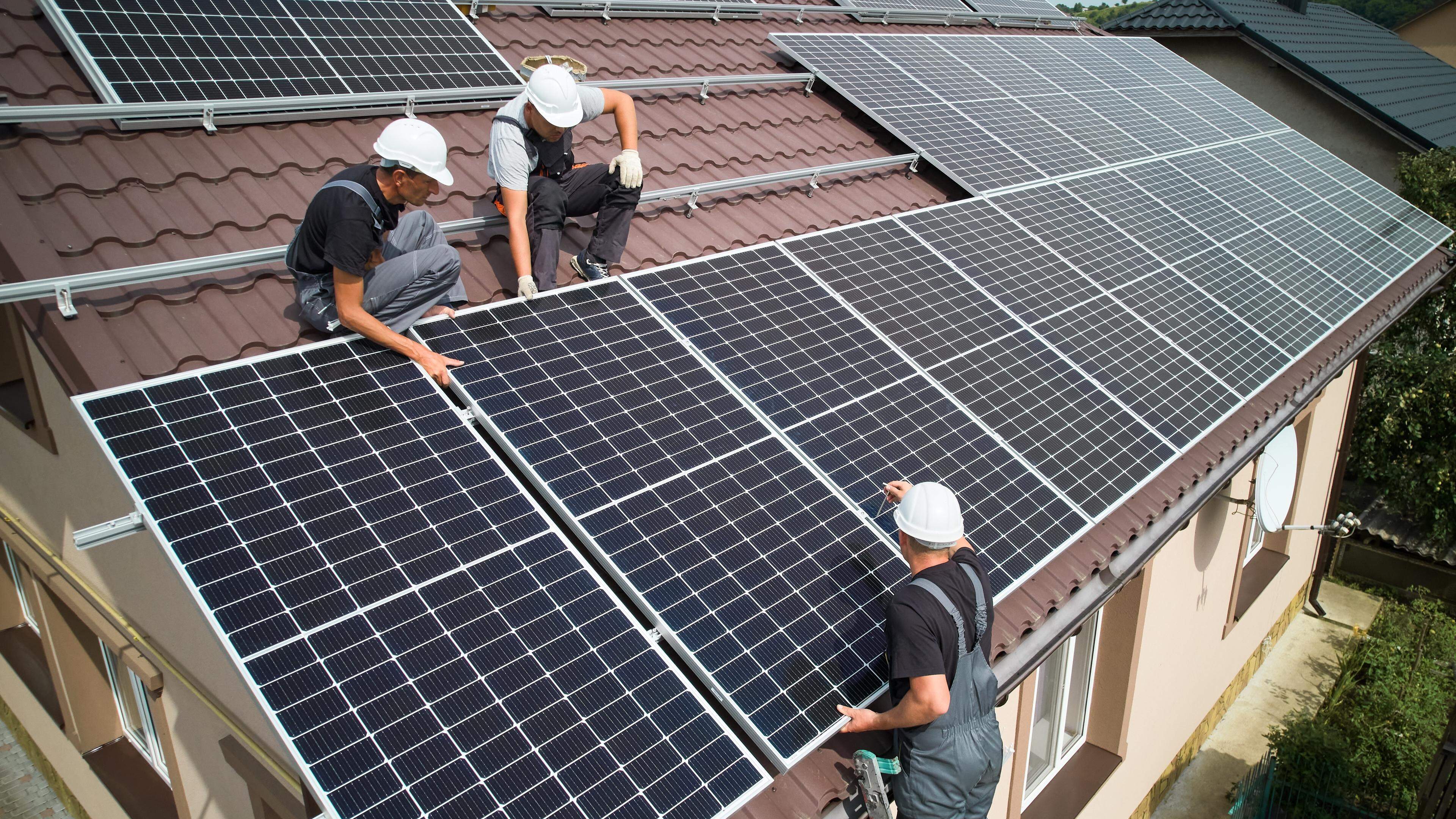 L’investissement en panneaux photovoltaïques est plus vite amorti avec le compteur qui tourne à l’envers.