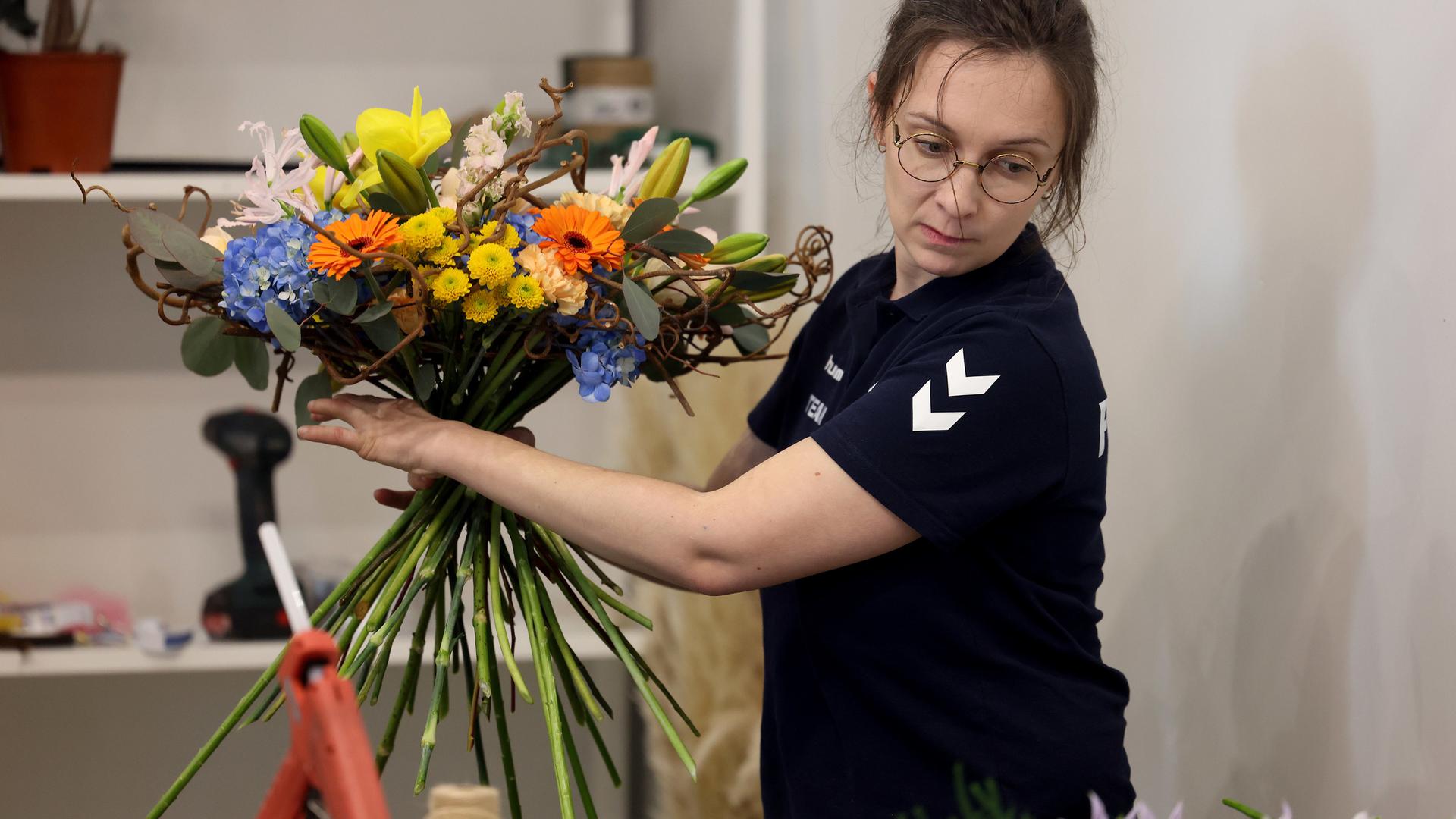 Avec Célia Pignoux, Sylvaine Agator est l'autre candidate française au concours d'art floral. Elle a déjà participé aux Internationaux Abilympics en 2016.