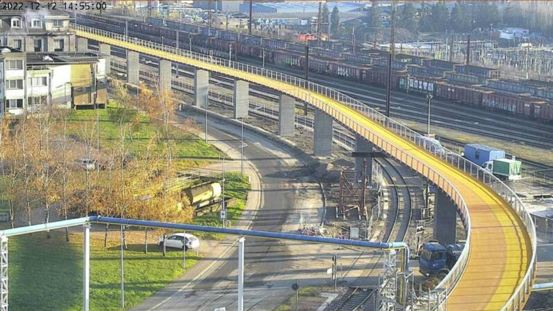 Sur cette photo, on peut voir une grande partie du chemin.
