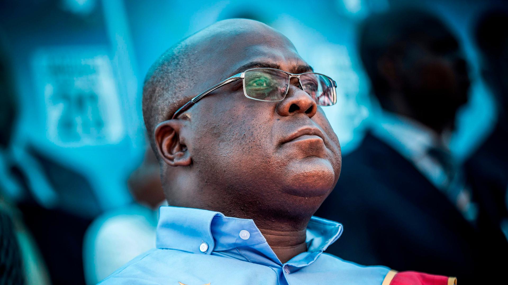 Félix Tshisekedi, le fils d'Étienne Tshisekedi, l’éternel opposant de Mobutu, succède Joeseph Kabila à la faveur d’une alternance pacifique. 