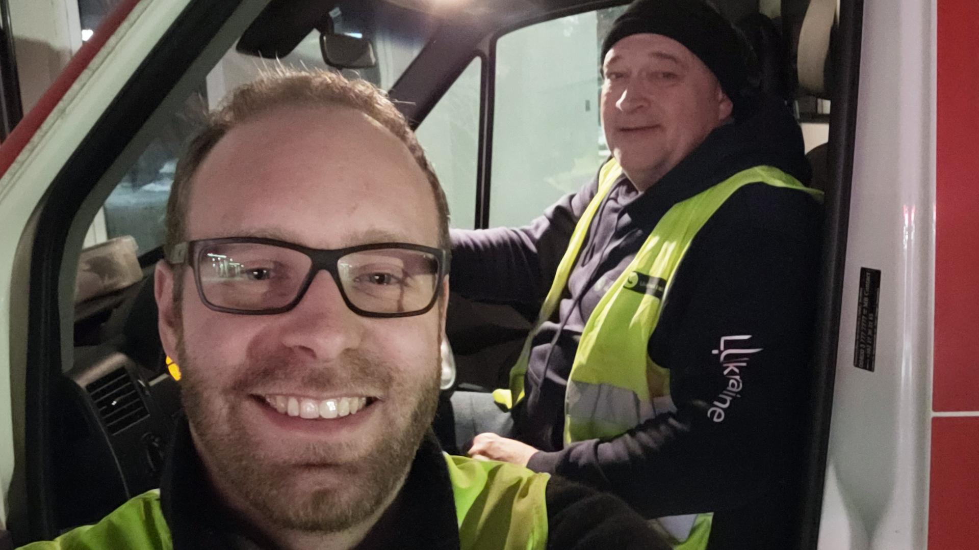 Un selfie du journaliste Michael Merten (à gauche) avec son chauffeur Thomas Jankowoy