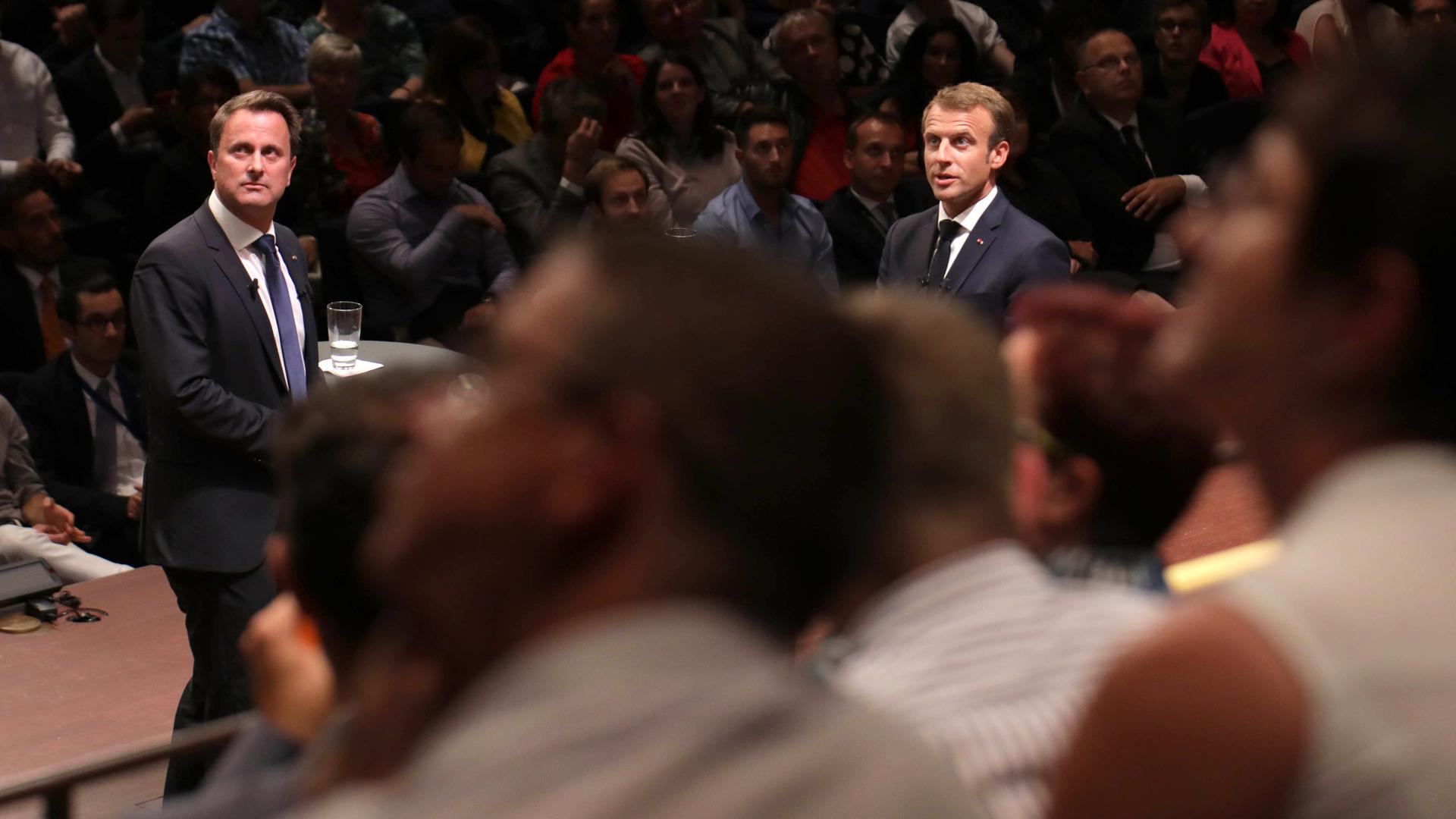 Consultations Citoyennes sur L'Europe avec Emmanuel Macron et Xavier Bettel.