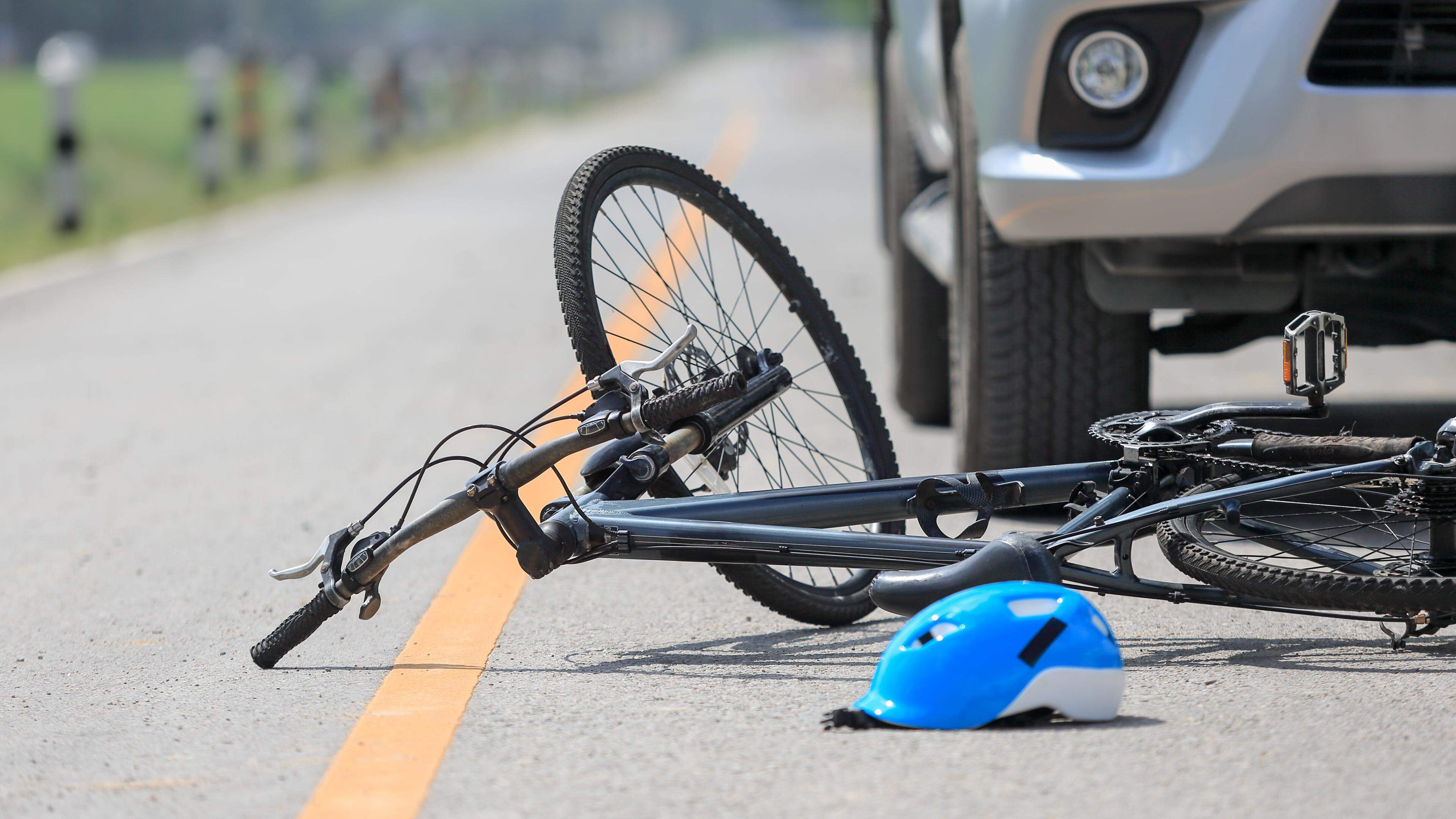Les cyclistes et les piétons sont les usagers de la route qui sont le plus en danger.