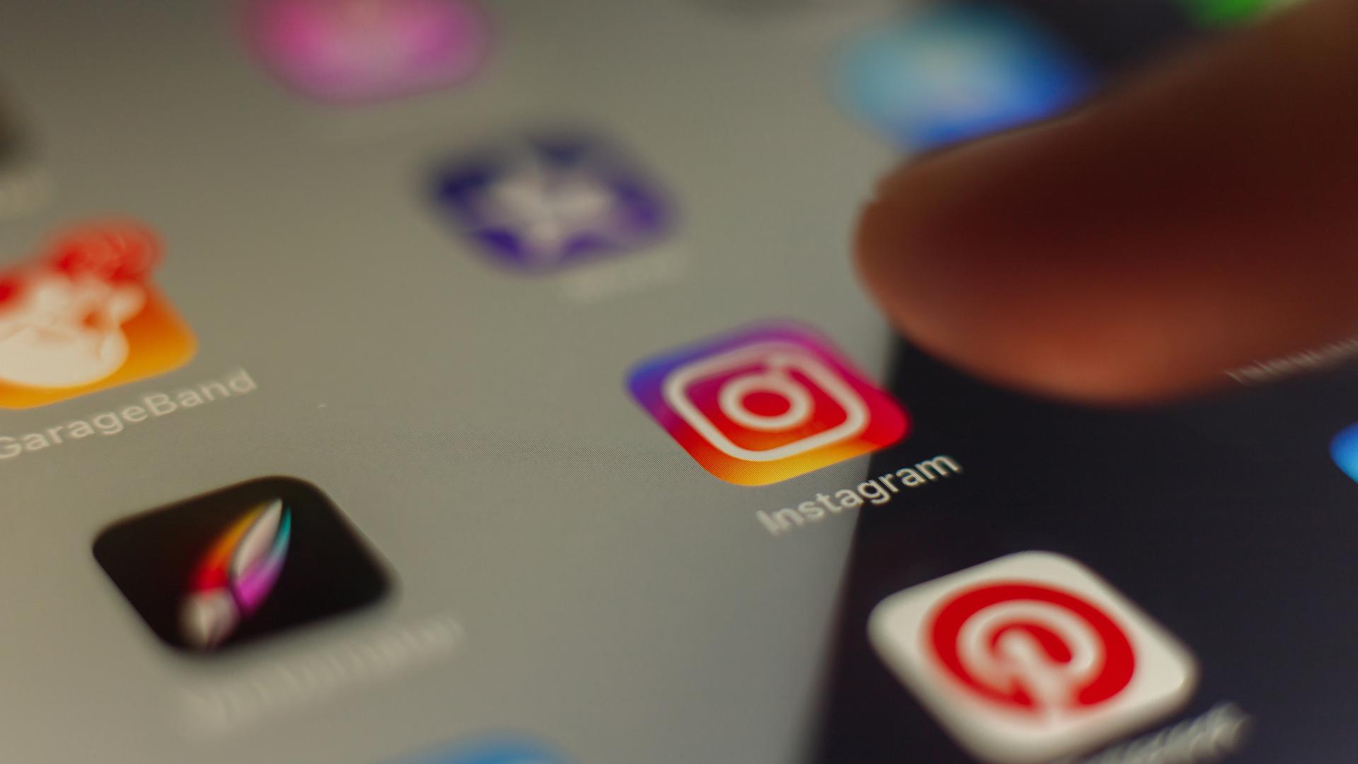Instagram est le 2e réseau social le plus utilisé au Luxembourg, derrière Facebook. Les deux plateformes appartiennent au même groupe, Meta.