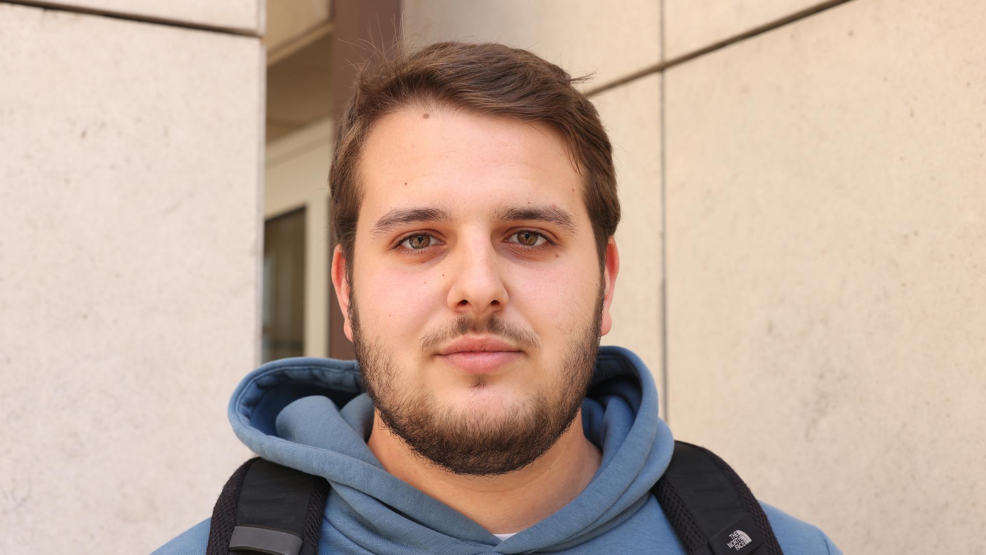Der 20-jährige Max aus Monnerich hat am Dienstag seine erste Prüfung in Volkswirtschaftslehre geschrieben.