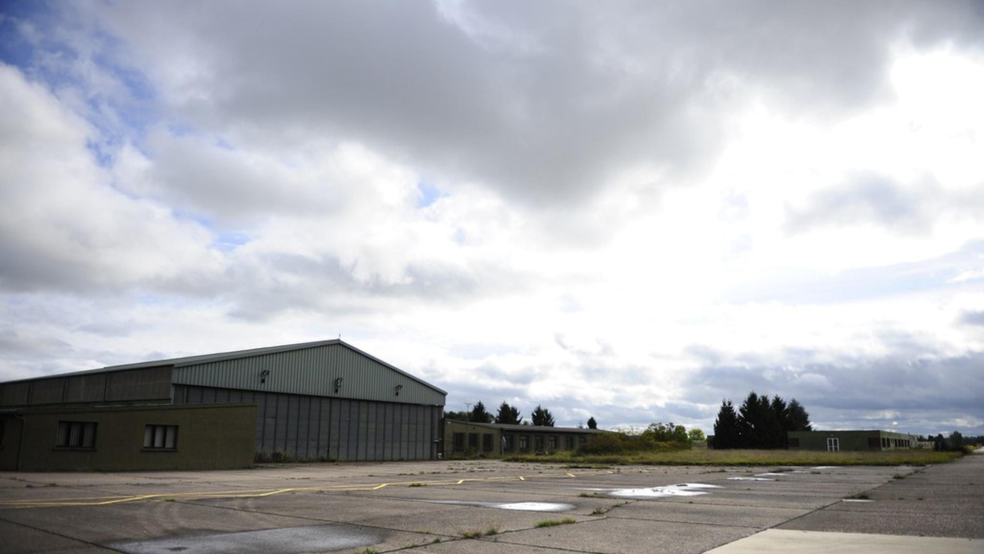 Photo prise le 17 octobre 2014 sur l'ancienne base aérienne 128 de Metz-Frescaty, fermée en 2011