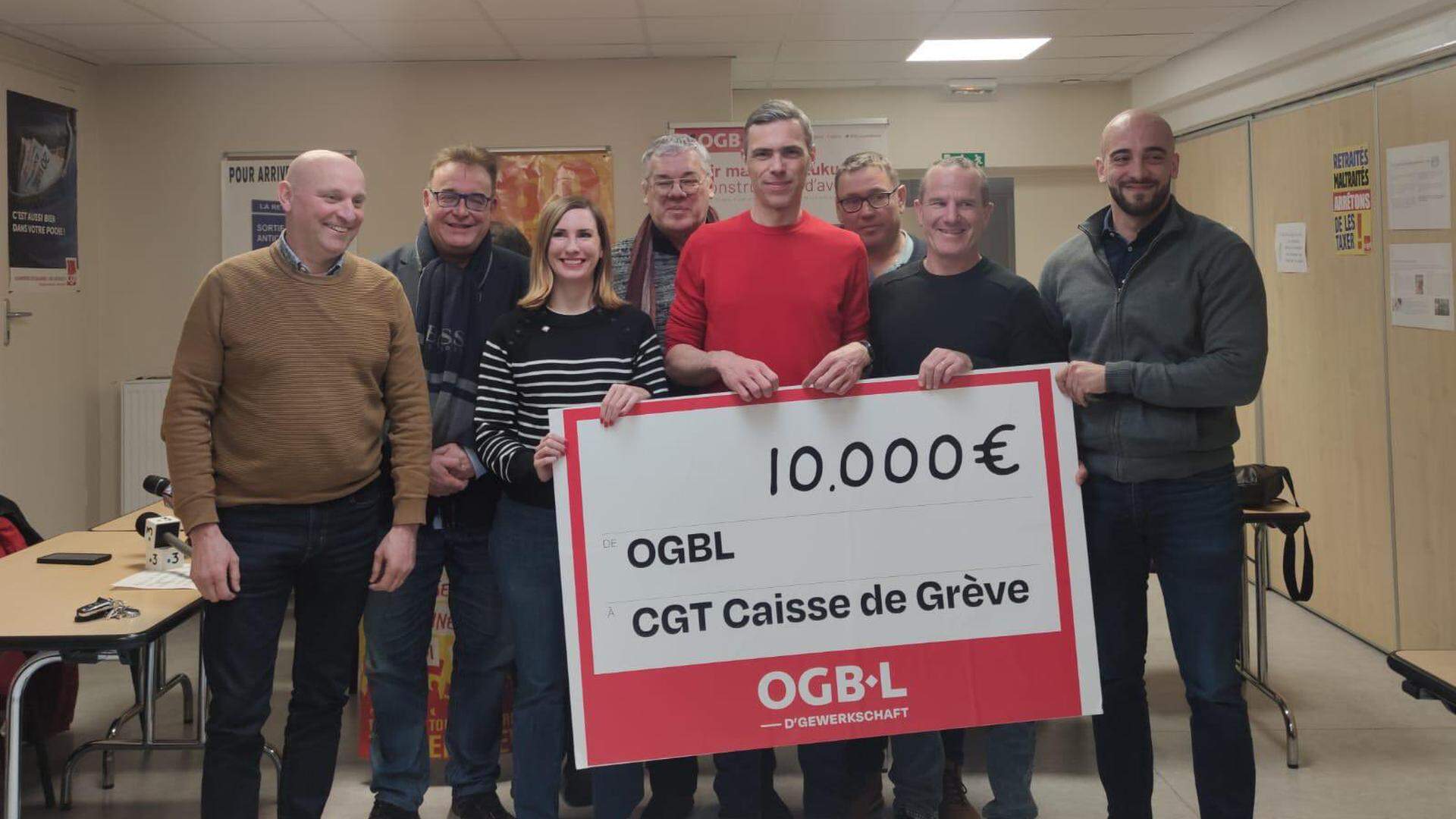 L'OGBL a remis un beau chèque aux représentants du CGT.