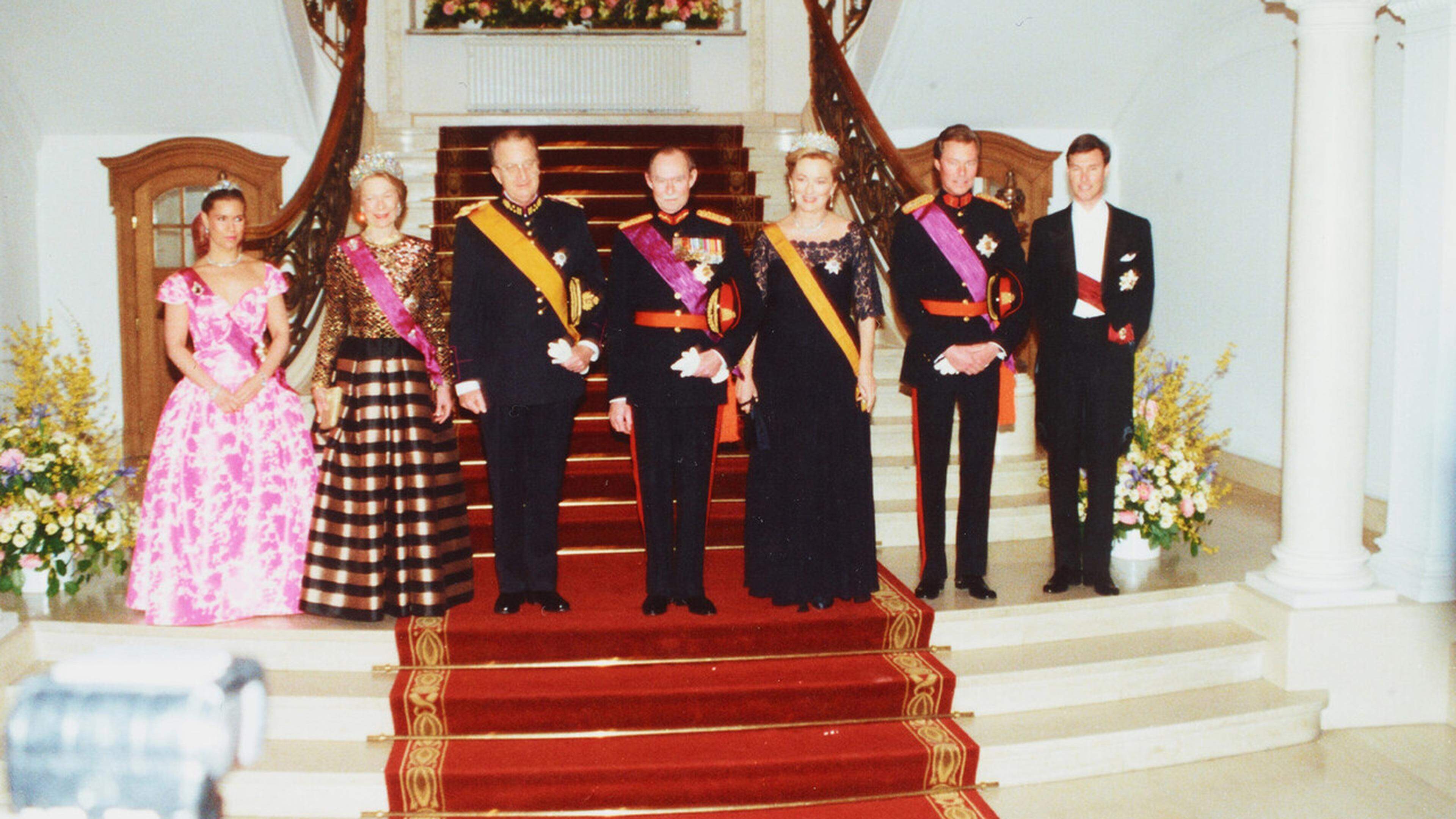 Les souverains belges ont été reçus par le grand-duc Jean et la grande-duchesse Joséphine-Charlotte.