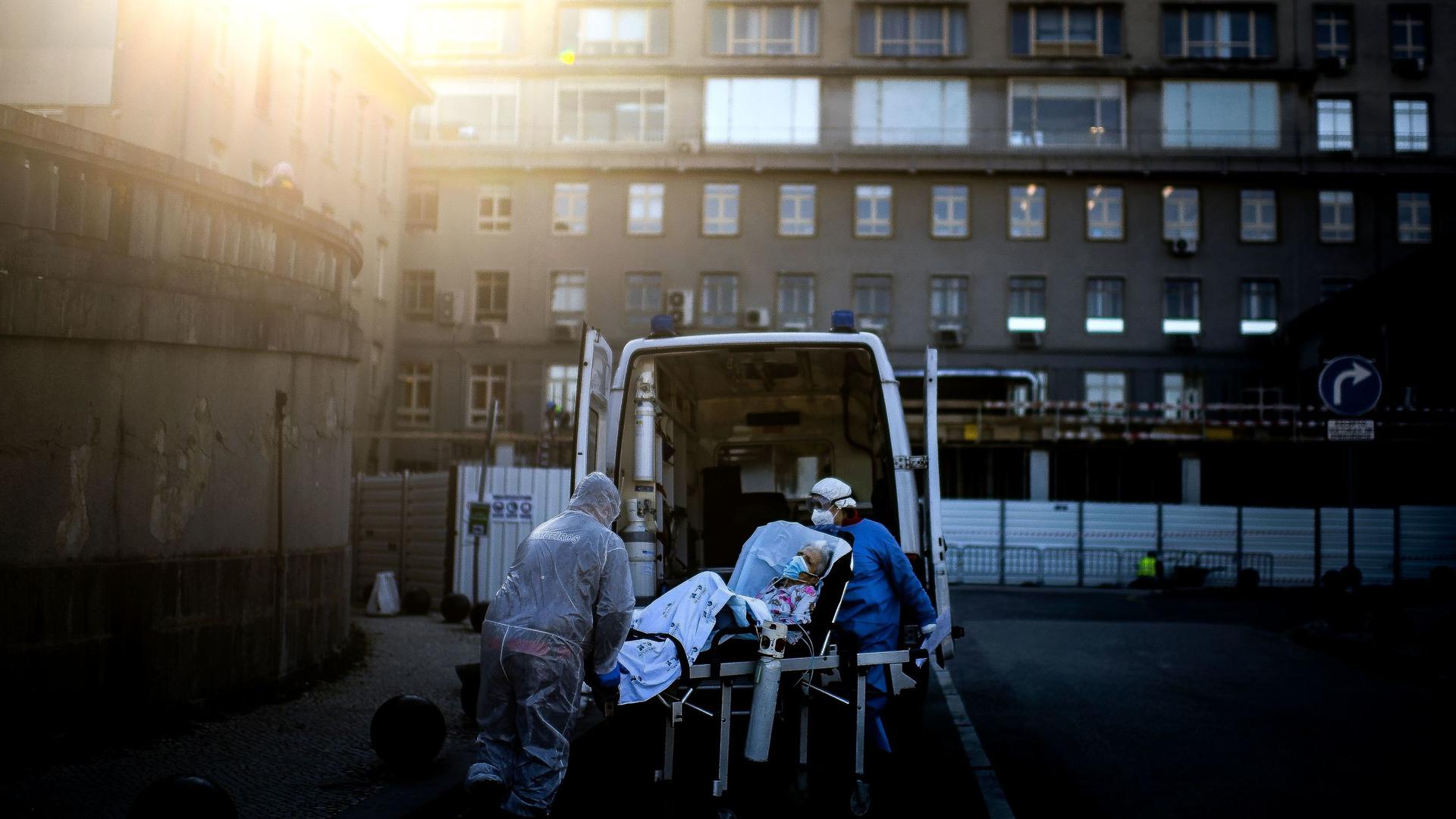 Selon la ministre de la Santé portugaise, les hôpitaux du pays subissent ces derniers jours une «énorme pression».