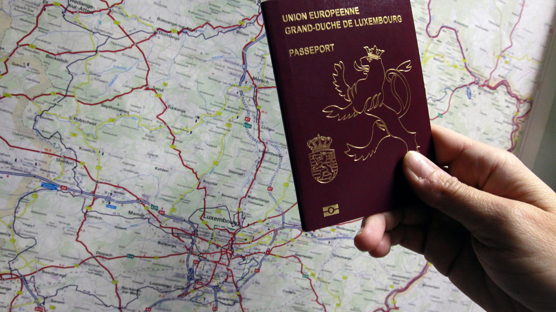Mehr als 10.000 Personen haben 2022 den Luxemburger Pass erhalten.