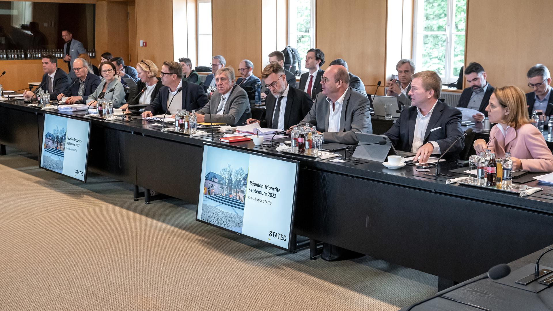 Plusieurs rencontres seront certainement nécessaires afin de parvenir à des compromis pour le prochain round tripartite.