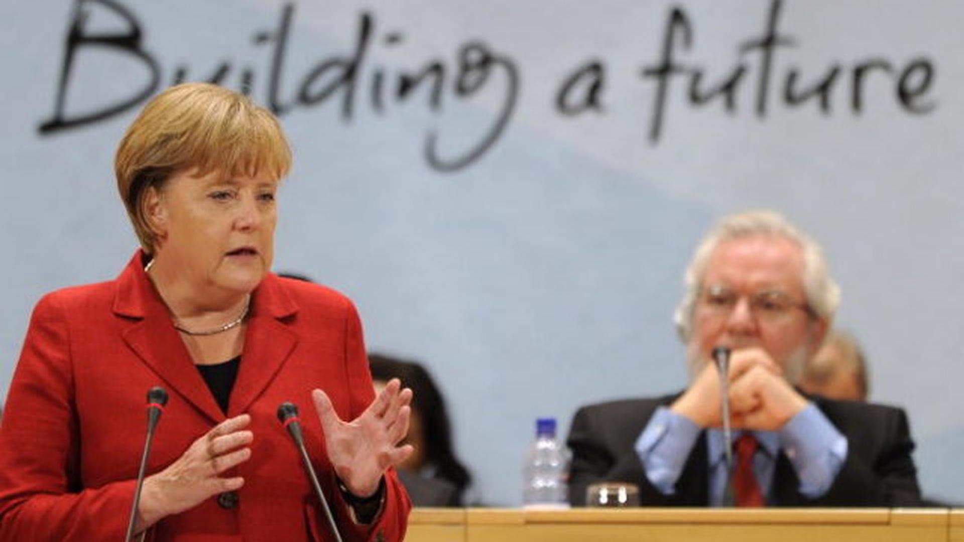 Mardi, la chancelière allemande, Angela Merkel, qui avait fait le déplacement à Genève, a appelé à ratifier le texte