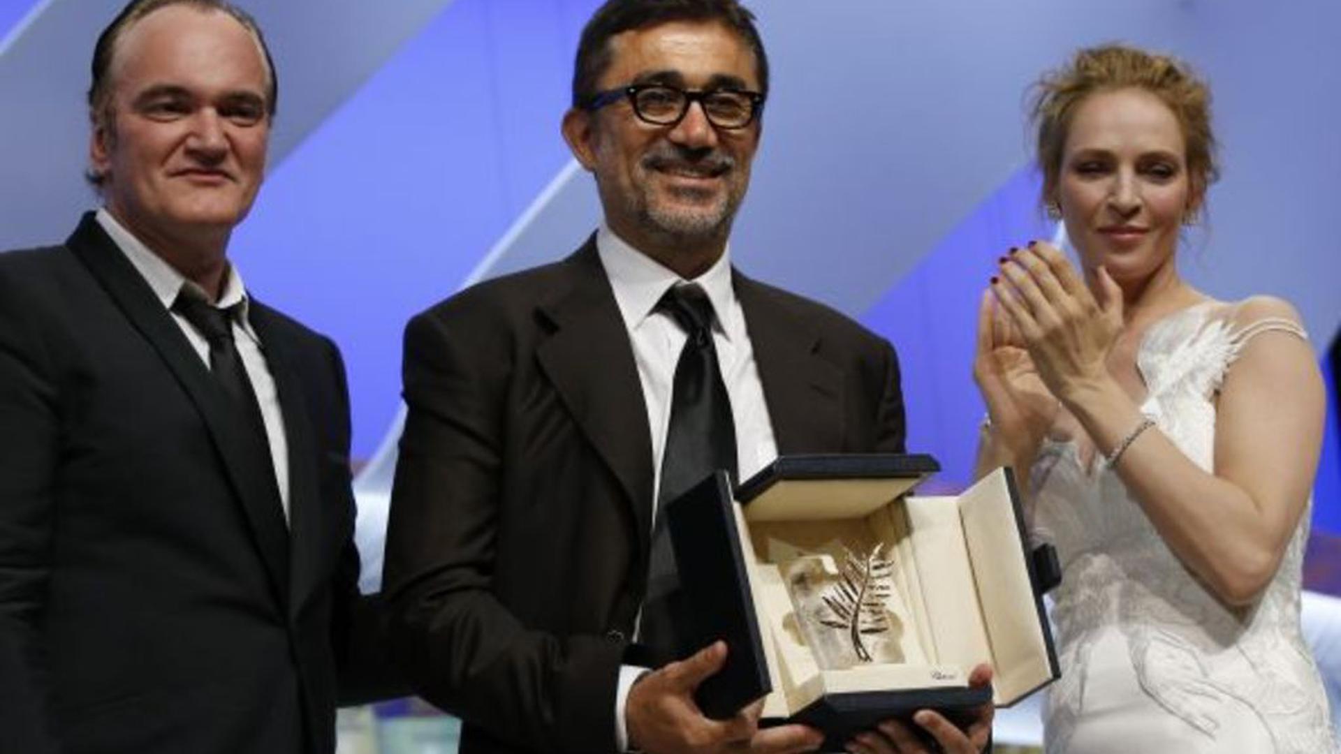 Le réalisateur turc Nuri Bilge Ceylan obtient la Palme d'Or du 67e Festival de Cannes pour "Winter Sleep".