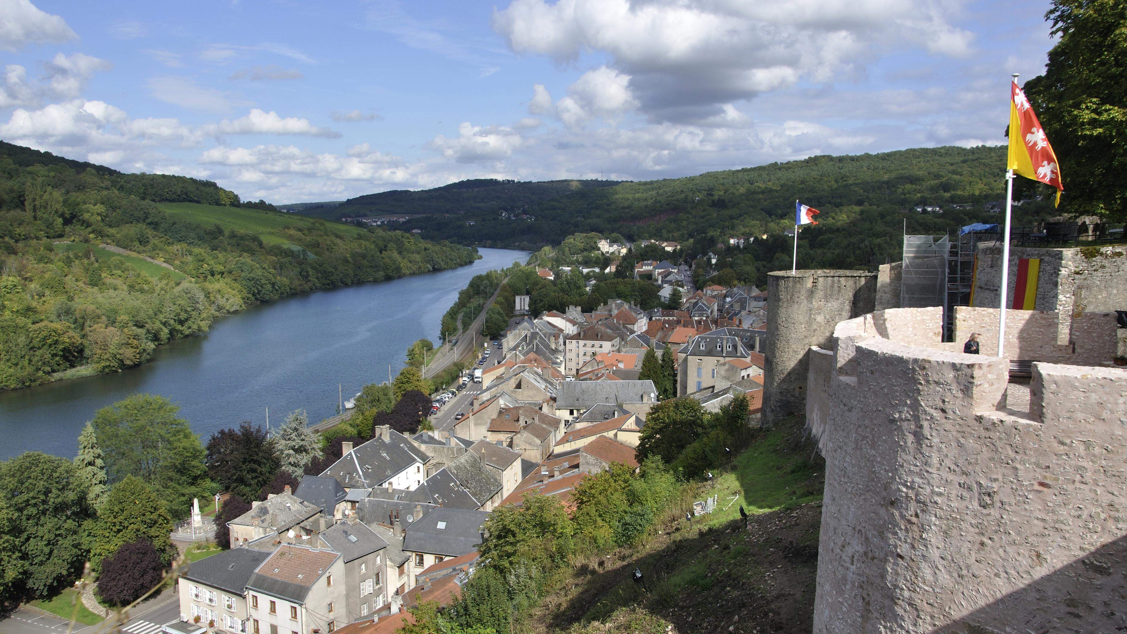 La cité médiévale de Sierck servira de cadre à la 10e édition de la Fête des vins de Moselle, de dimanche 5 mai.